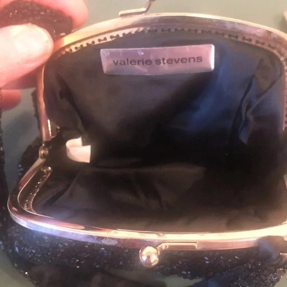 Valerie Stevens beaded evening bag. - Picture 4 of 4